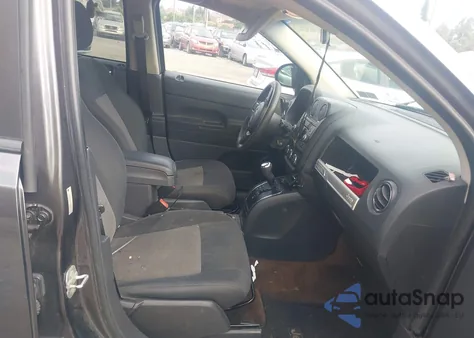 2014 Jeep Compass Sport z USA, uszkodzony, nr VIN 1C4NJCBA4ED796908